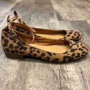 GAP leopard print flats